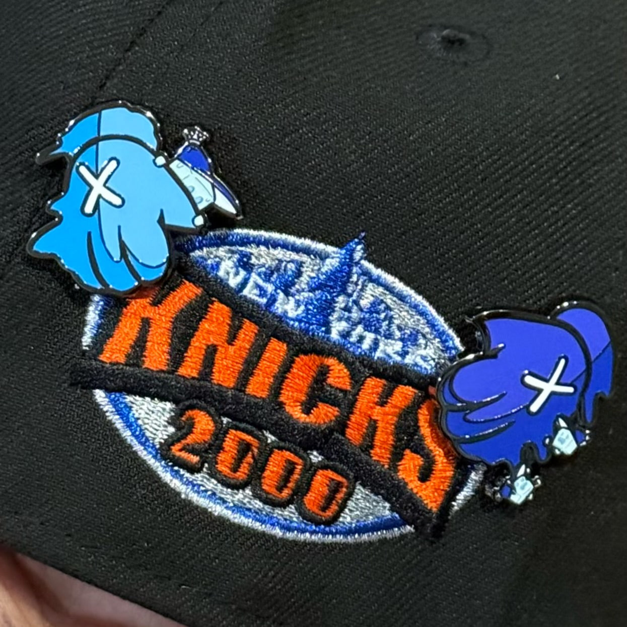 BB x CST: Glacier Boy Gloves Pin Set